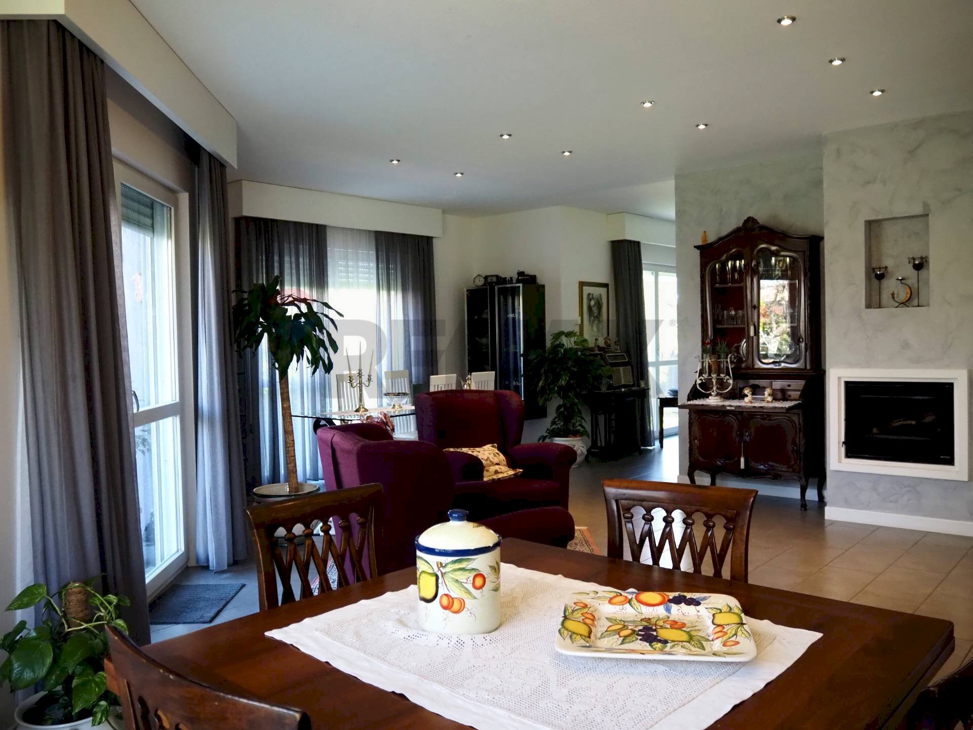 Sala da pranzo - Villa Via per Rosignano
 
24, Rosignano Marittimo - foto 2