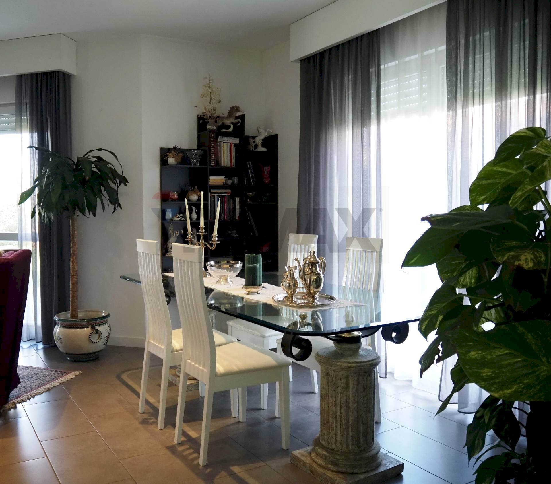 Sala da pranzo - Villa Via per Rosignano
 
24, Rosignano Marittimo - foto 3