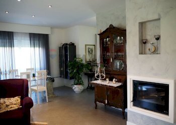 Soggiorno - Villa Via per Rosignano
 
24, Rosignano Marittimo - foto 7