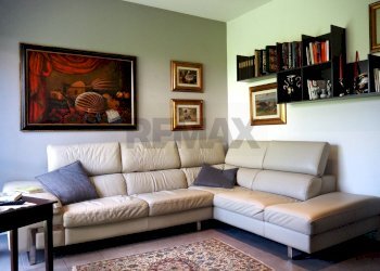 Soggiorno - Villa Via per Rosignano
 
24, Rosignano Marittimo - foto 8