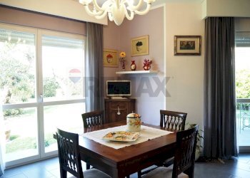 Sala da pranzo - Villa Via per Rosignano
 
24, Rosignano Marittimo - foto 10