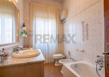 Bagno - Villa via Aretino Spinello
 
4, Pisa - foto 24