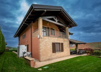 Facciata - Villa via Viapiana, Montegrosso d'Asti - foto 31