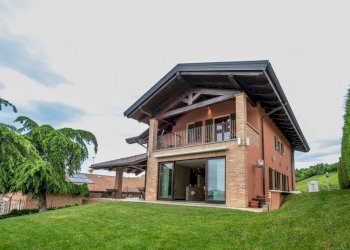 Facciata - Villa via Viapiana, Montegrosso d'Asti - foto 35
