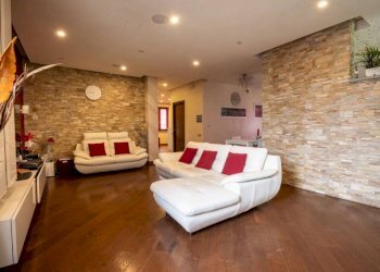 Salone - Villa via Viapiana, Montegrosso d'Asti - foto 16