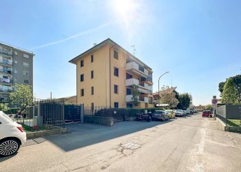 Foto 2 - Trilocale VIA SAN LUIGI
 
5, Brugherio - foto 2