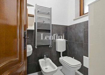 Bagno - Villa strada Biozzine, 5, Valenza - foto 34