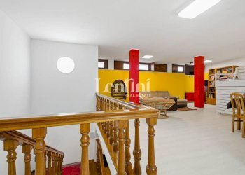 Interno non residenziale - Villa strada Biozzine, 5, Valenza - foto 48