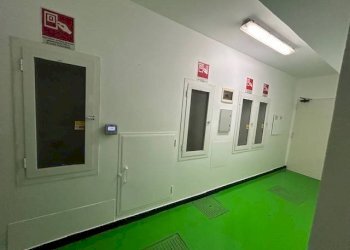 Ufficio - Capannone via Egidio Tagliolini, Genova (zona Cornigliano) - foto 1