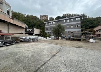 Zona - Capannone via Egidio Tagliolini, Genova (zona Cornigliano) - foto 13