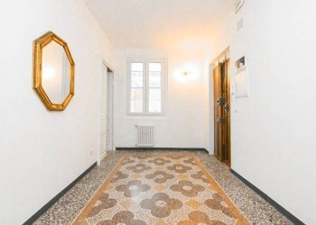 Stanza non arredata - Trilocale via Eugenio Ruspoli, Genova (zona Foce) - foto 5