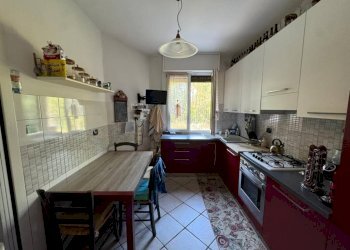 Cucina - Trilocale via per Casorate, 9/c, Cardano al Campo - foto 6