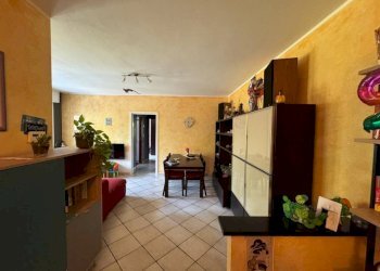 Salone - Trilocale via per Casorate, 9/c, Cardano al Campo - foto 20