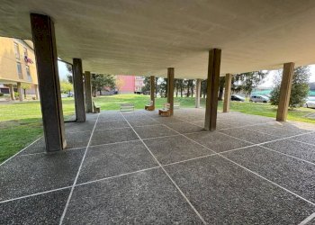 Interno palazzo - Three-room apartment via per Casorate, 9/c, Cardano al Campo - photo 37