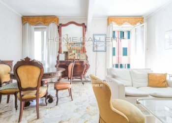 Salone - Appartamento piazza Duca degli Abruzzi, Genova (zona Nervi) - foto 5