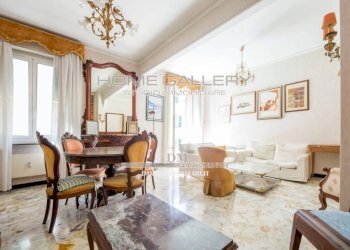 Salone - Appartamento piazza Duca degli Abruzzi, Genova (zona Nervi) - foto 7