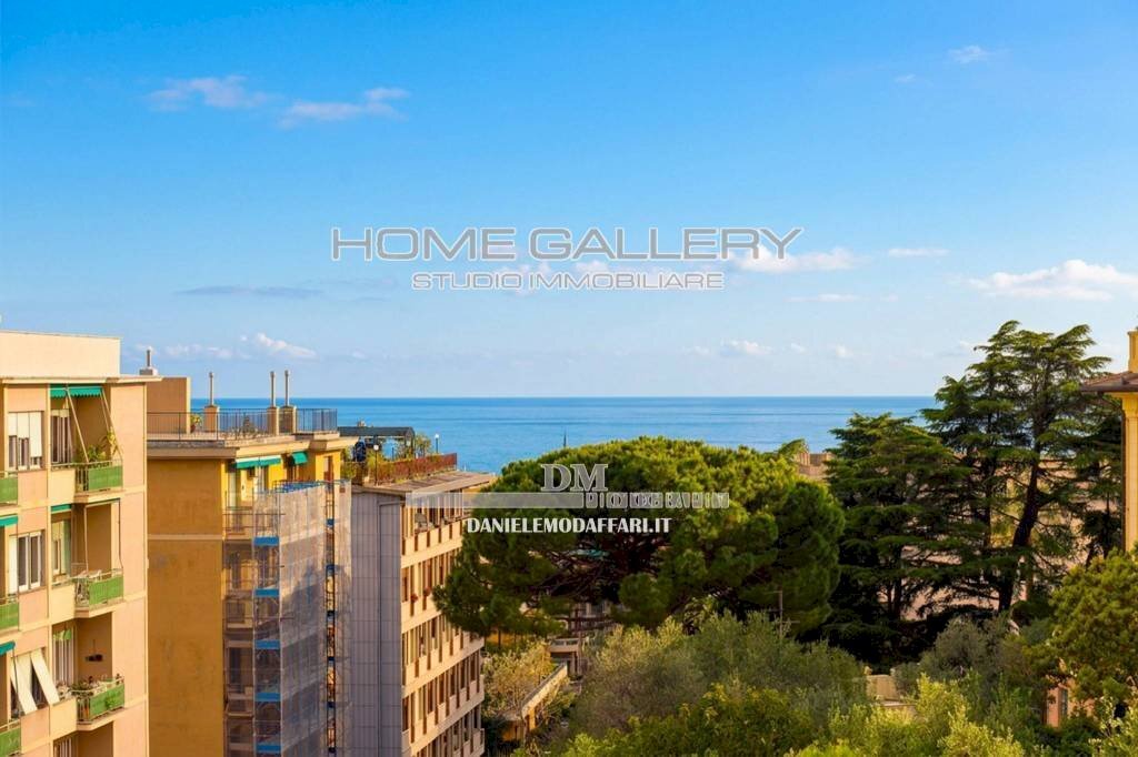 Vista - Appartamento via Luigi Arnaldo Vassallo, Genova (zona Albaro) - foto 1