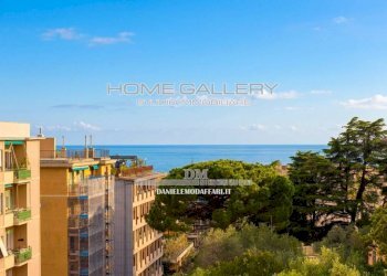 Vista - Appartamento via Luigi Arnaldo Vassallo, Genova (zona Albaro) - foto 1