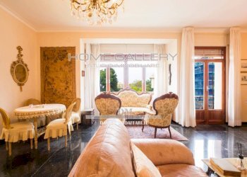 Salone - Appartamento via Luigi Arnaldo Vassallo, Genova (zona Albaro) - foto 7