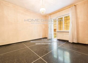 Camera da letto - Appartamento via Stefanina Moro, Genova (zona Marassi) - foto 7