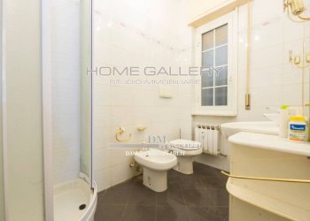 Bagno - Appartamento via Stefanina Moro, Genova (zona Marassi) - foto 10