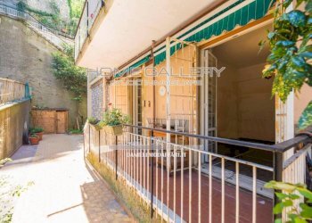 Giardino - Appartamento via Stefanina Moro, Genova (zona Marassi) - foto 15