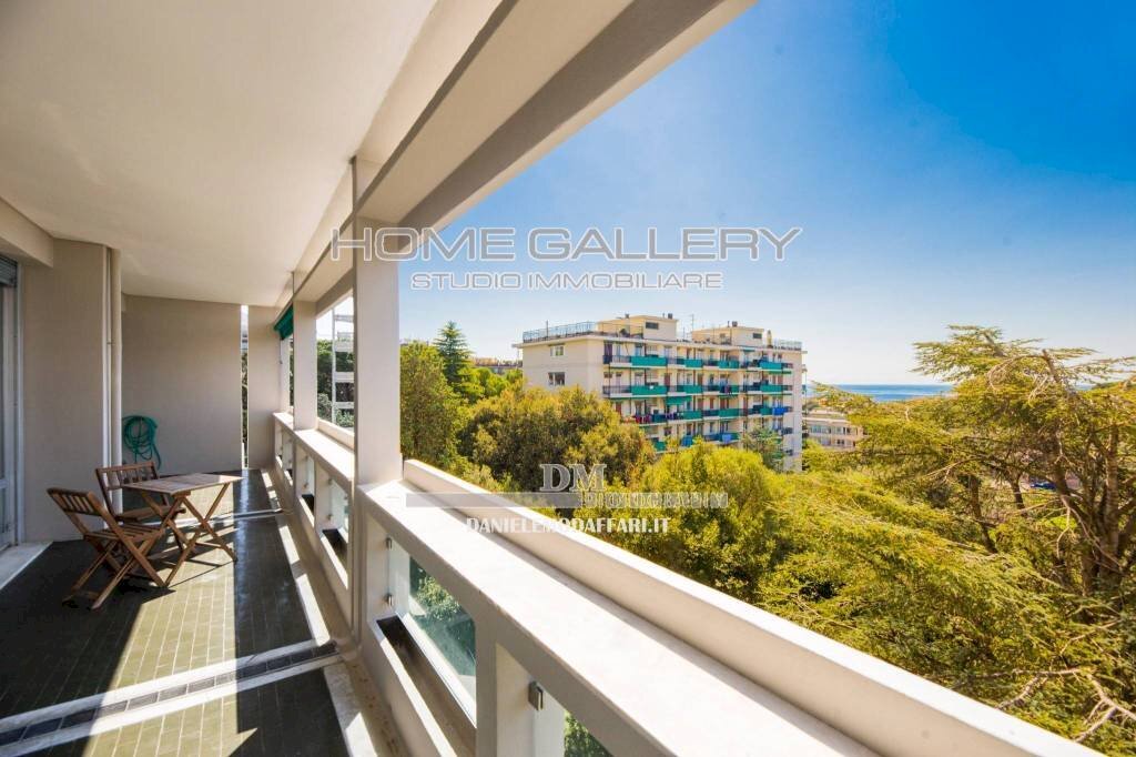 Terrazzo - Appartamento via Stefano Prasca, Genova (zona Quarto) - foto 2