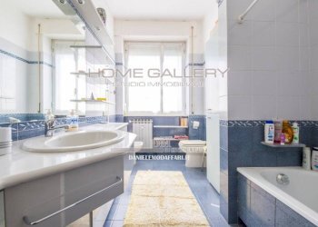 Bagno - Appartamento via Stefano Prasca, Genova (zona Quarto) - foto 24