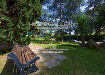 Giardino - Appartamento via Stefano Prasca, Genova (zona Quarto) - foto 41