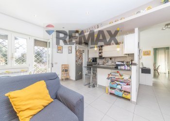 Soggiorno - Trilocale Roma - foto 34