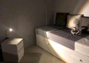 Camera da letto - Bilocale via Monte Rosa, 166, Torino (zona Regio Parco) - foto 8