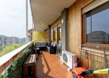 Terrazzo - Three-room apartment corso Siracusa, Torino (neighborhood Santa Rita) - photo 9