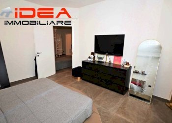 Camera da letto - Appartamento viale Giuseppe Verdi, Modena - foto 24