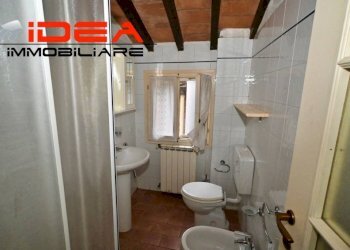 Bagno - Two-room apartment via Tre Re, Modena (neighborhood Centro Storico) - photo 8