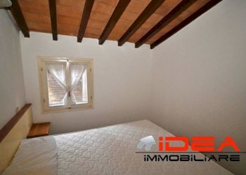 Camera da letto - Two-room apartment via Tre Re, Modena (neighborhood Centro Storico) - photo 13