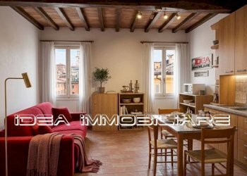 Soggiorno - Bilocale via Tre Re, Modena (zona Centro Storico) - foto 1
