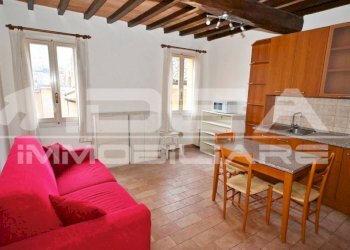 Soggiorno - Bilocale via Tre Re, Modena (zona Centro Storico) - foto 15