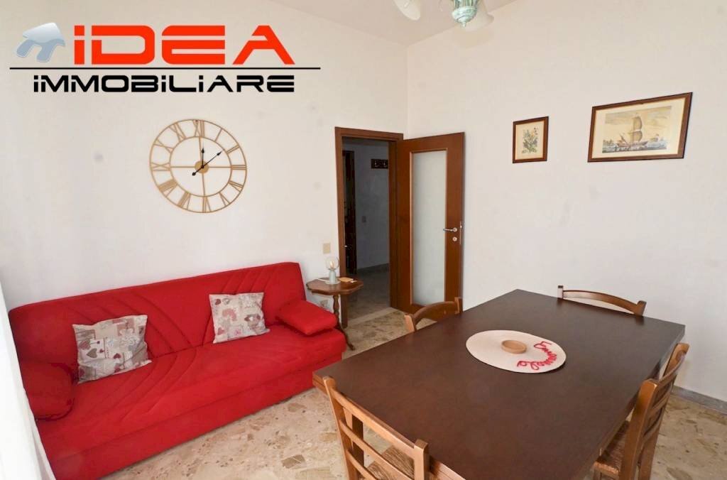 Salone - Quadrilocale via Antonio Araldi, Modena - foto 3