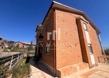 Foto 15 - Villa Viale Mimosa
 
2, Ferrazzano - foto 15