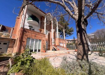 Foto 16 - Villa Viale Mimosa
 
2, Ferrazzano - foto 16