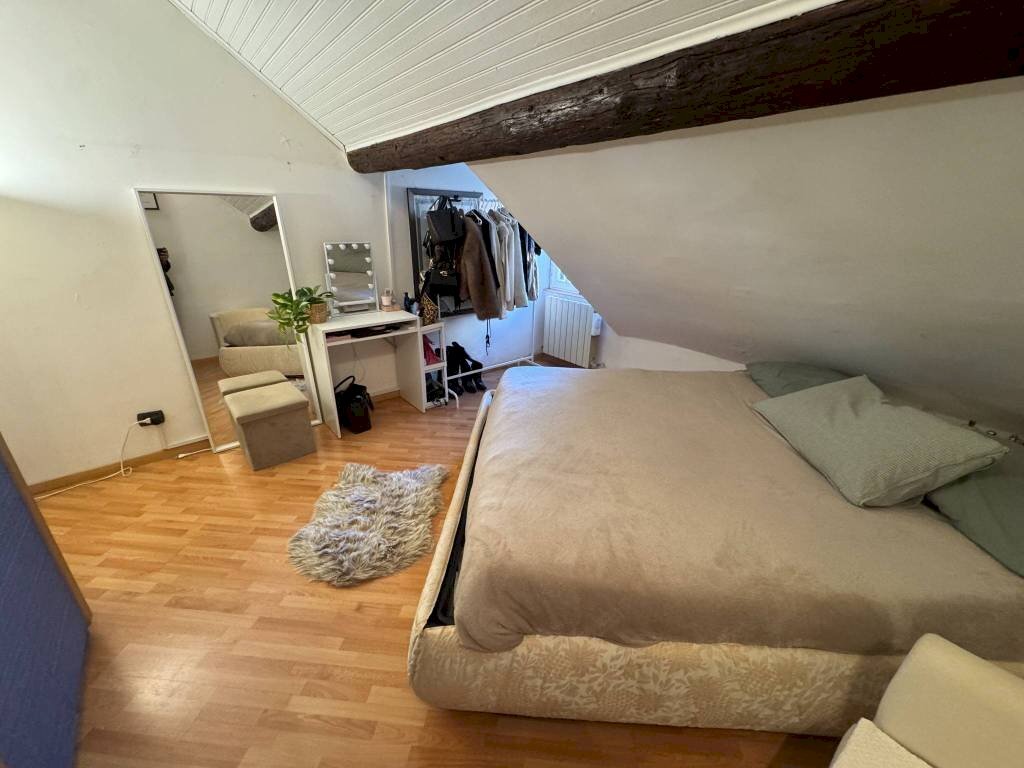 Camera da letto - Bilocale via Mulinetti di Pegli, Genova (zona Pegli) - foto 2