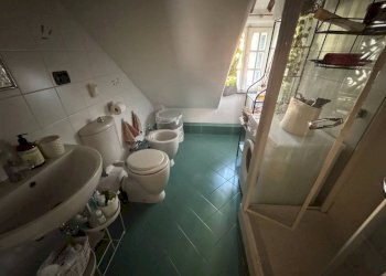 Bagno - Bilocale via Mulinetti di Pegli, Genova (zona Pegli) - foto 8