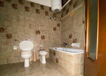 Bagno - Appartamento Cuneo (zona Donatello) - foto 17