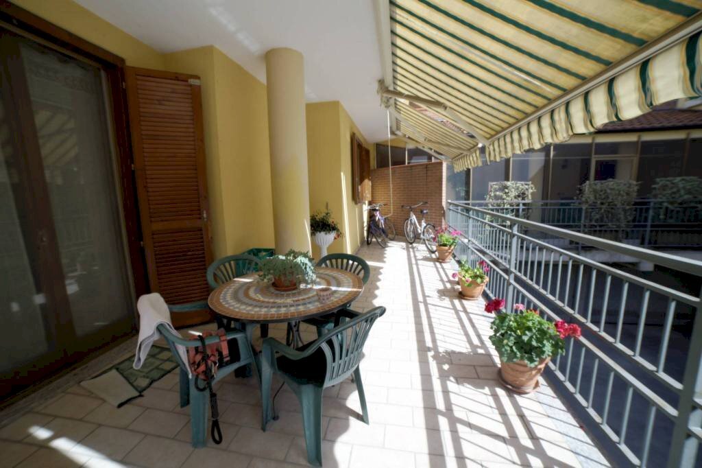 Terrazzo - Trilocale via Sandro Pertini, Casorate Primo - foto 2