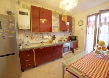 Cucina - Three-room apartment via Sandro Pertini, Casorate Primo - photo 9