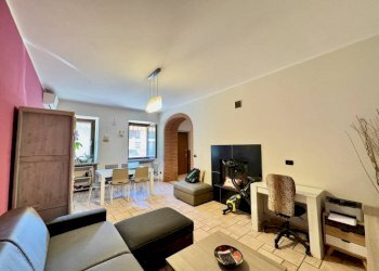 Salone - Villa a Schiera via Pietro Micca, 16, Sandigliano - foto 12