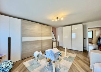 Camera da letto - Villa a Schiera via Pietro Micca, 16, Sandigliano - foto 39