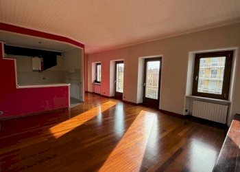 Cucina - Appartamento via Edmondo De Amicis, 11, frazione Chiavazza, Biella - foto 9