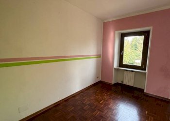 Camera da letto - Appartamento via Edmondo De Amicis, 11, frazione Chiavazza, Biella - foto 26