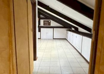 Disimpegno - Appartamento via Edmondo De Amicis, 11, frazione Chiavazza, Biella - foto 36